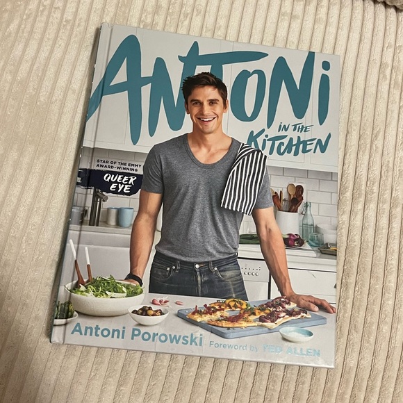 Antoni in the Kitchen Cookbook - Picture 2 of 3
